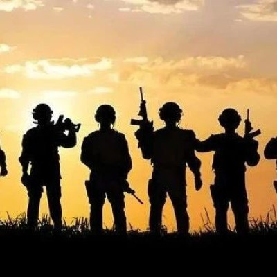 个别官兵称首长秘书为“大秘”，军报发声