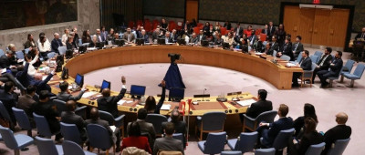 安理会上“美国弃权，14国赞成”