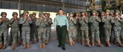 习近平在视察火箭军某旅时强调 提升战略导弹部队威慑和实战能力