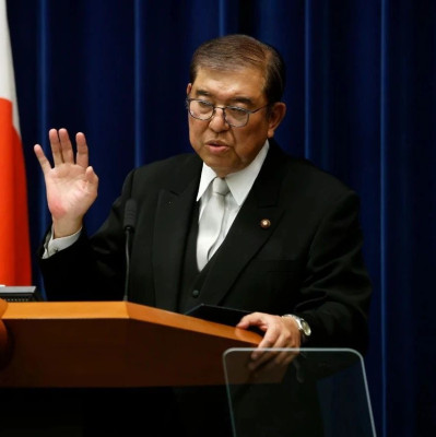 “石破茂急着去美国”