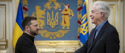 关键时刻，泽连斯基“罕见披露”→