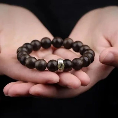 真正文莱沉香手串，镶嵌纯银本命佛，闻之心旷神怡