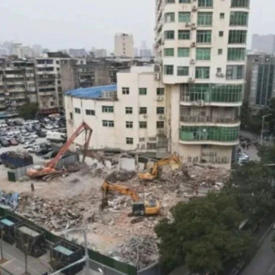 每日热问 | 如果老旧小区维修价值不大，直接推倒重建可行吗？