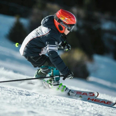 一小时收费600元，这个小众职业「玩着就把钱赚了」？