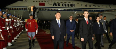 习近平会见摩洛哥王储哈桑