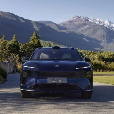 强攻外资豪华车，蔚来ET9想当「重炮手」