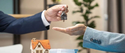 每日热问丨上海一男子花300多万买到凶宅，该如何维权？