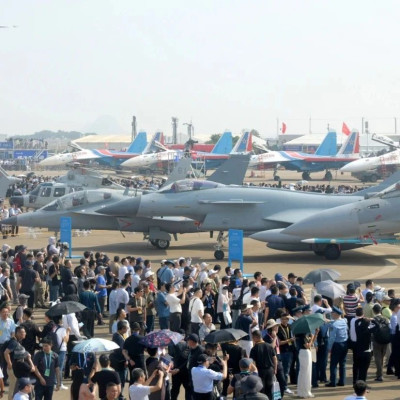 “俄罗斯表现亮眼，但无法与中国相提并论”