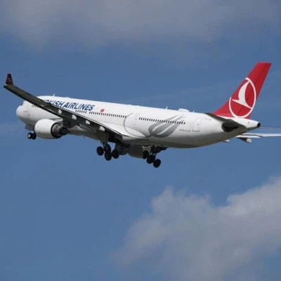 飞行途中，土航一机长猝死