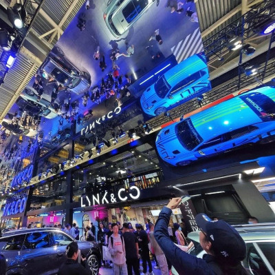 极氪控股领克、银河整合翼真，吉利大扩张时代结束