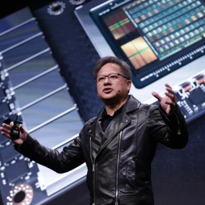 「好人​」黄仁勋