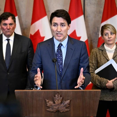 印度高官：遭遇“美加伏击”