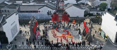 “玩转水陆空”，浙江建德海外“圈粉”——