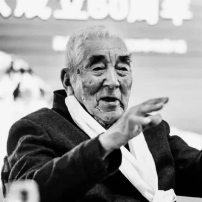 贡布同志逝世，曾创造人类历史上的一个奇迹