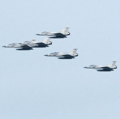 台军与法国飞行员进行“重要”训练