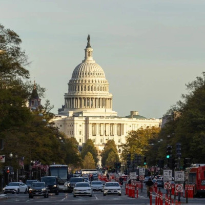 1.8万医生对特朗普说“不”