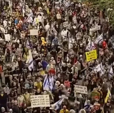 特拉维夫爆发大规模示威游行