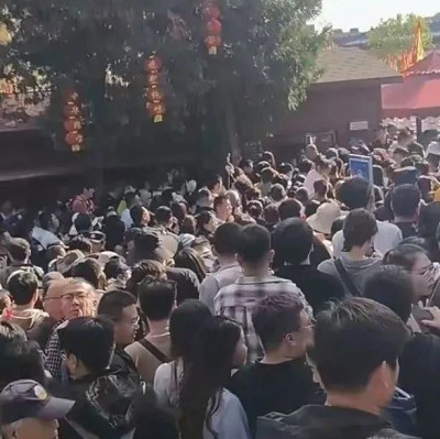 《黑神话悟空》一取景地被游客喊“差评”，文旅局道歉