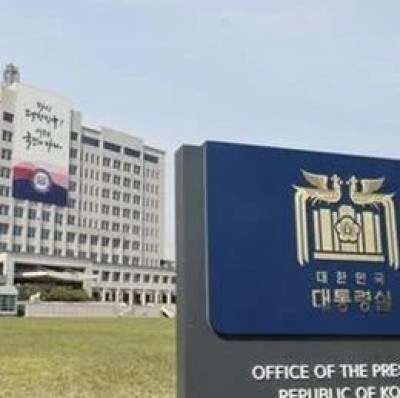 突发：集体辞职