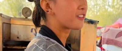 看了山东烤牌姑娘塌房全过程，我才真正明白发型师晓华的高明！