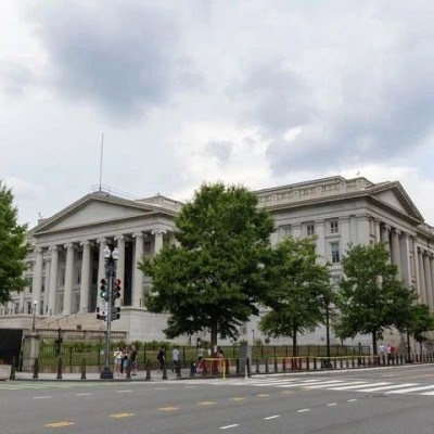 赤字飙升！美国面临摊牌