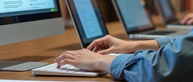 大学生作业“AI味儿”变浓，怎么管？