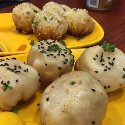 在上海，为什么吃小杨生煎会被开除沪籍？