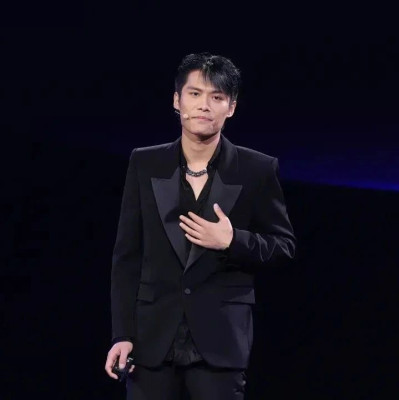 小杨哥海外再造小杨哥？