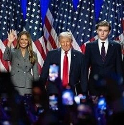 泽连斯基也发了：希望能亲自祝贺