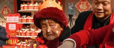 每日热问｜124岁老人最喜欢吃猪油拌饭，这和长寿有关吗？