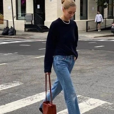 现在的中产，都默默穿上了这个基础款……