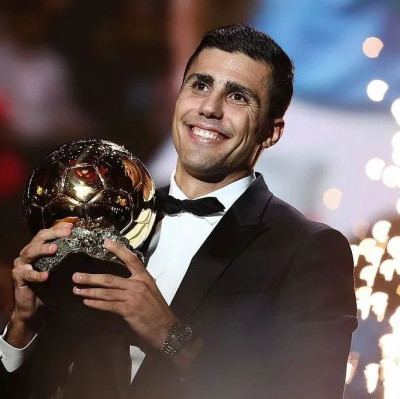 大反转！罗德里获金球奖