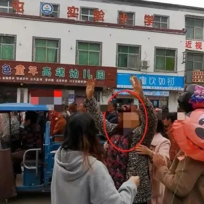 幼童被幼儿园校车碾压身亡？官方通报