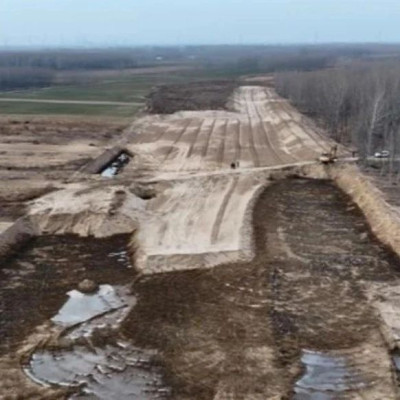 “超百亩土地被挖坑取土”，滨州通报