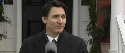 硬刚了？特鲁多在美国发声