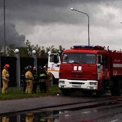 突发！俄罗斯一工厂发生爆炸