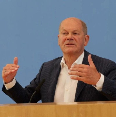 “我决意在合适时机与普京通话”