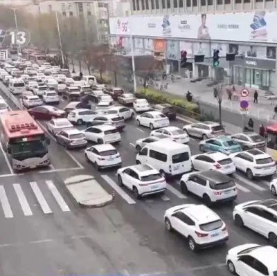 这种情况下，“闯绿灯”也违法！