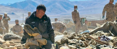 “我不敢停下来，停下来就想两个孩子”