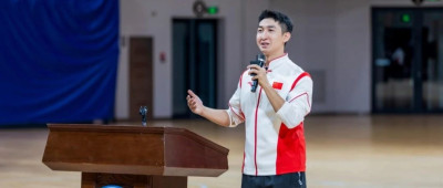 武大靖，已入职！