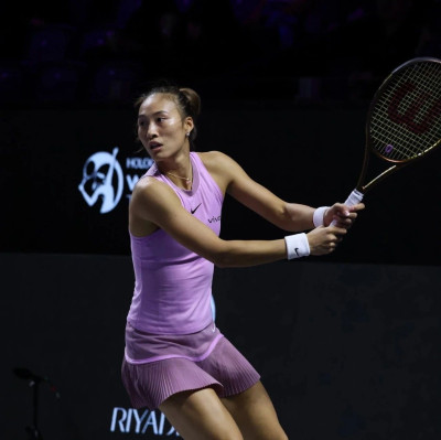 郑钦文，创造历史！