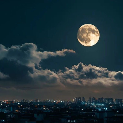 别忘了抬头看看月亮