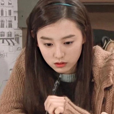 年轻人的抠门活法：“继承”爹妈旧衣服