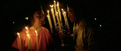 色字头上一把刀