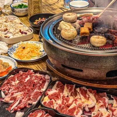 东北最被低估的烤肉天堂，不是锦州，不是齐齐哈尔