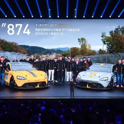 要和全球巨头掰手腕，科技扛大旗