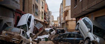 差点被洪水淹掉的瓦伦西亚，跟中国有多紧密？