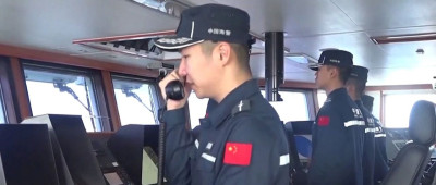 菲船只带记者摆拍，中方警告！