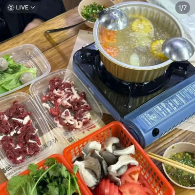 不想吃预制菜的人，爱上10元代炒