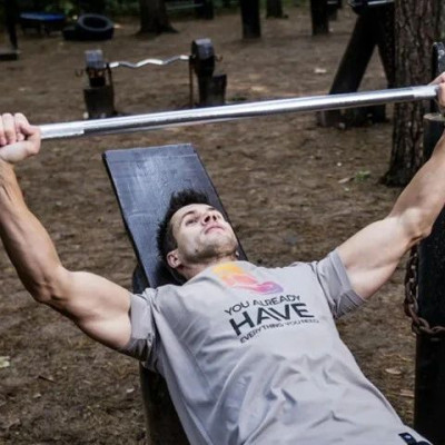 脂包肌：健身爱好者的松弛感审美